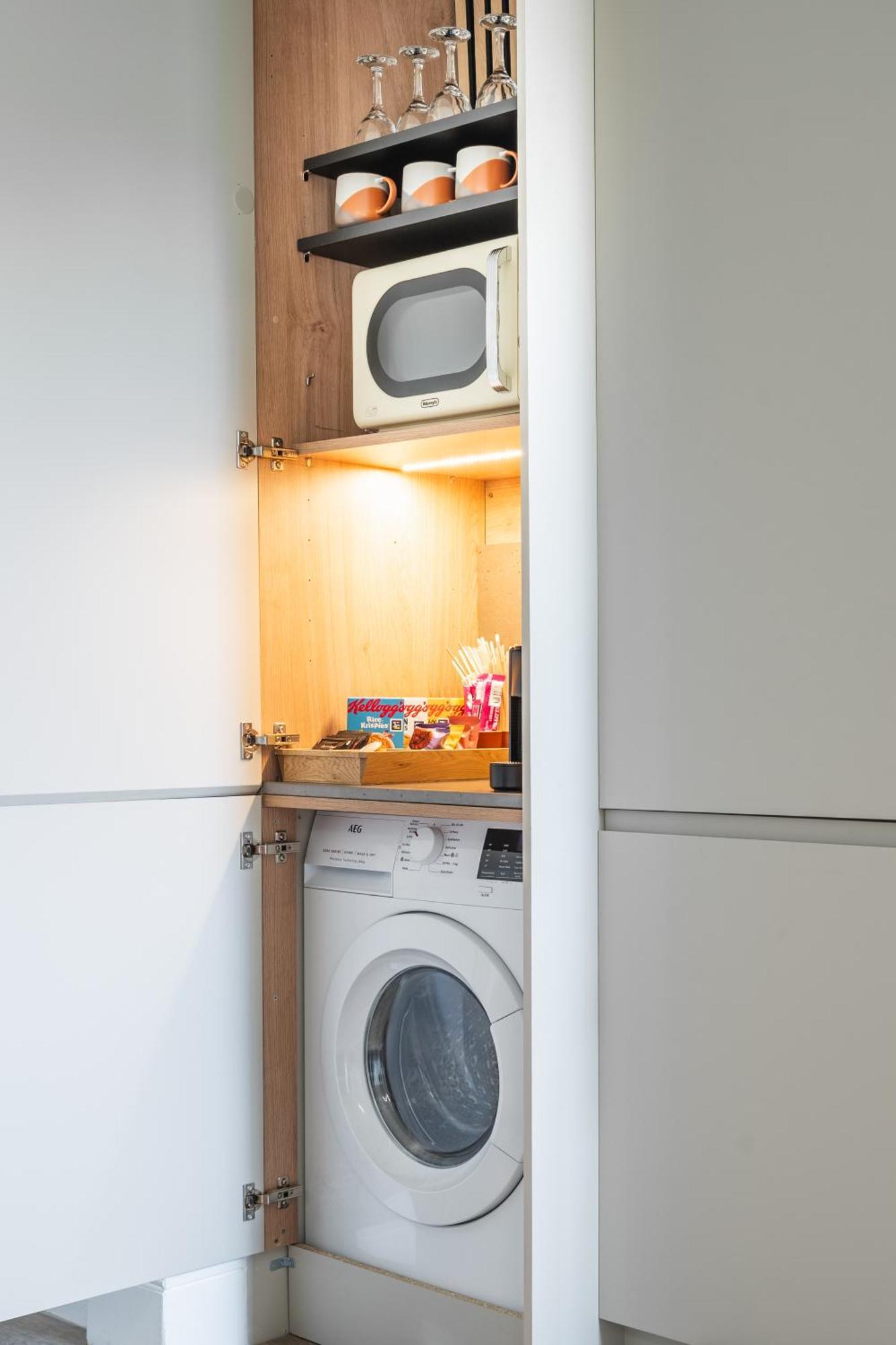 Newly Designed, 2Br Apt, 5Min From Northwood London Tube Station, Nato Hq, Ideal For Wembley, Warner Studio, Contractors Kültér fotó